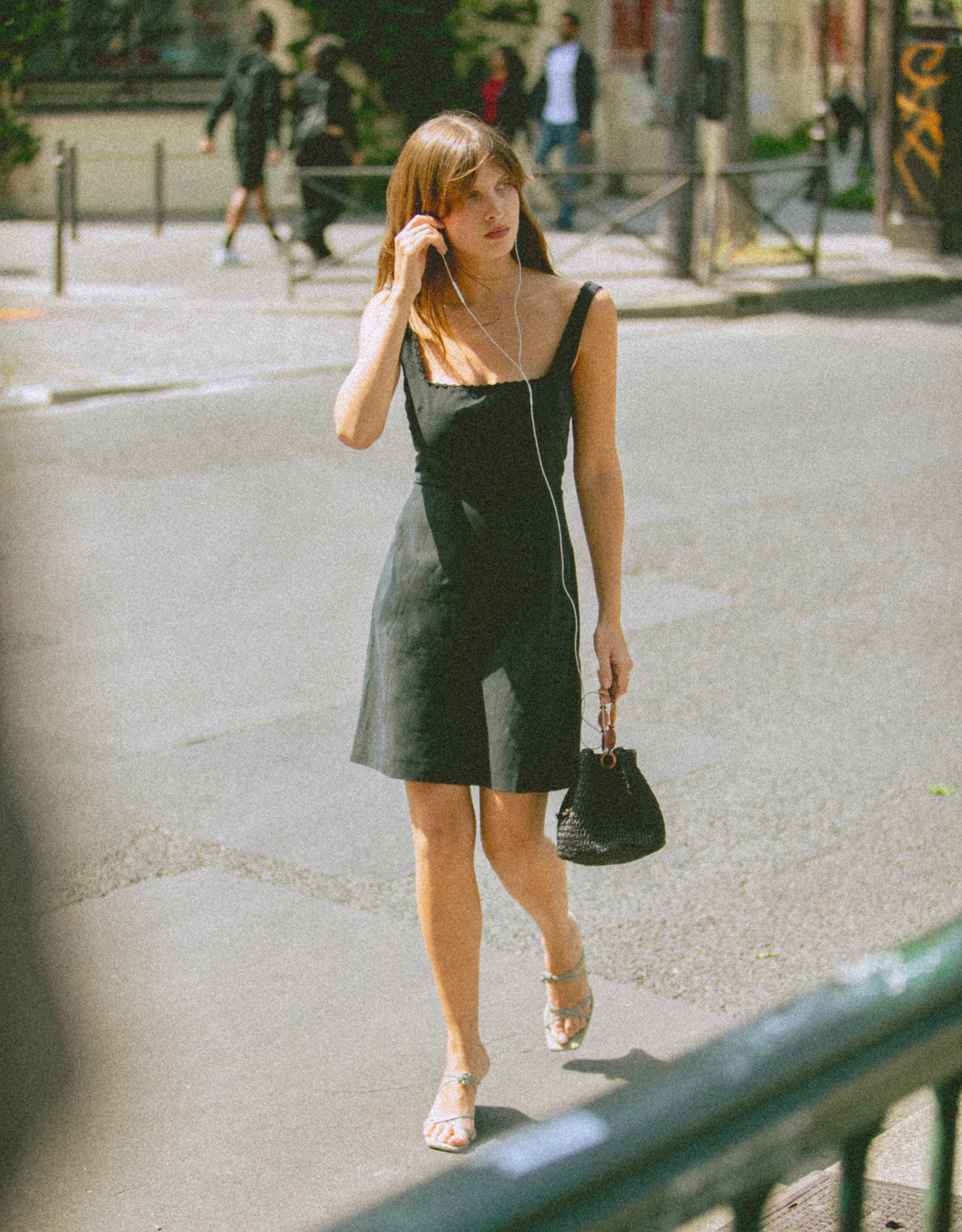Robe ELNY - Image 9
